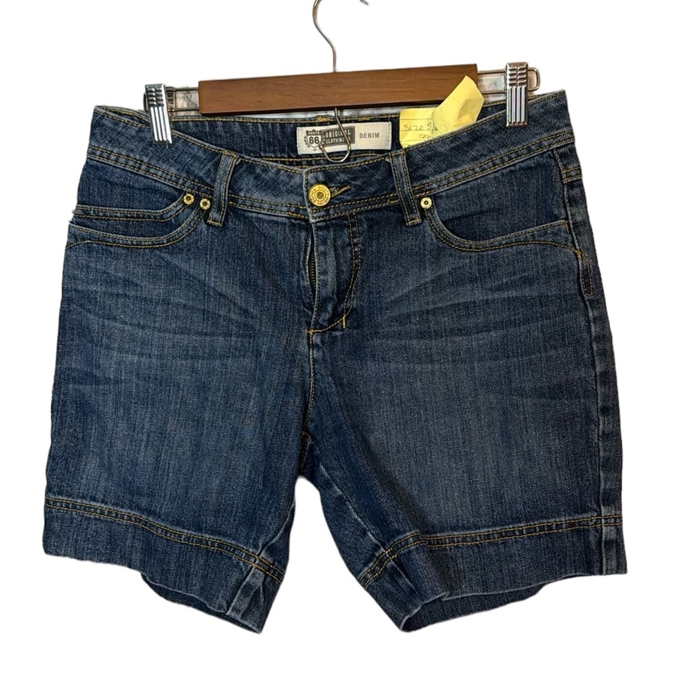 Route 66 jean shorts hemmed double stitched 99% cotton 1%spandex 5 pocket design
